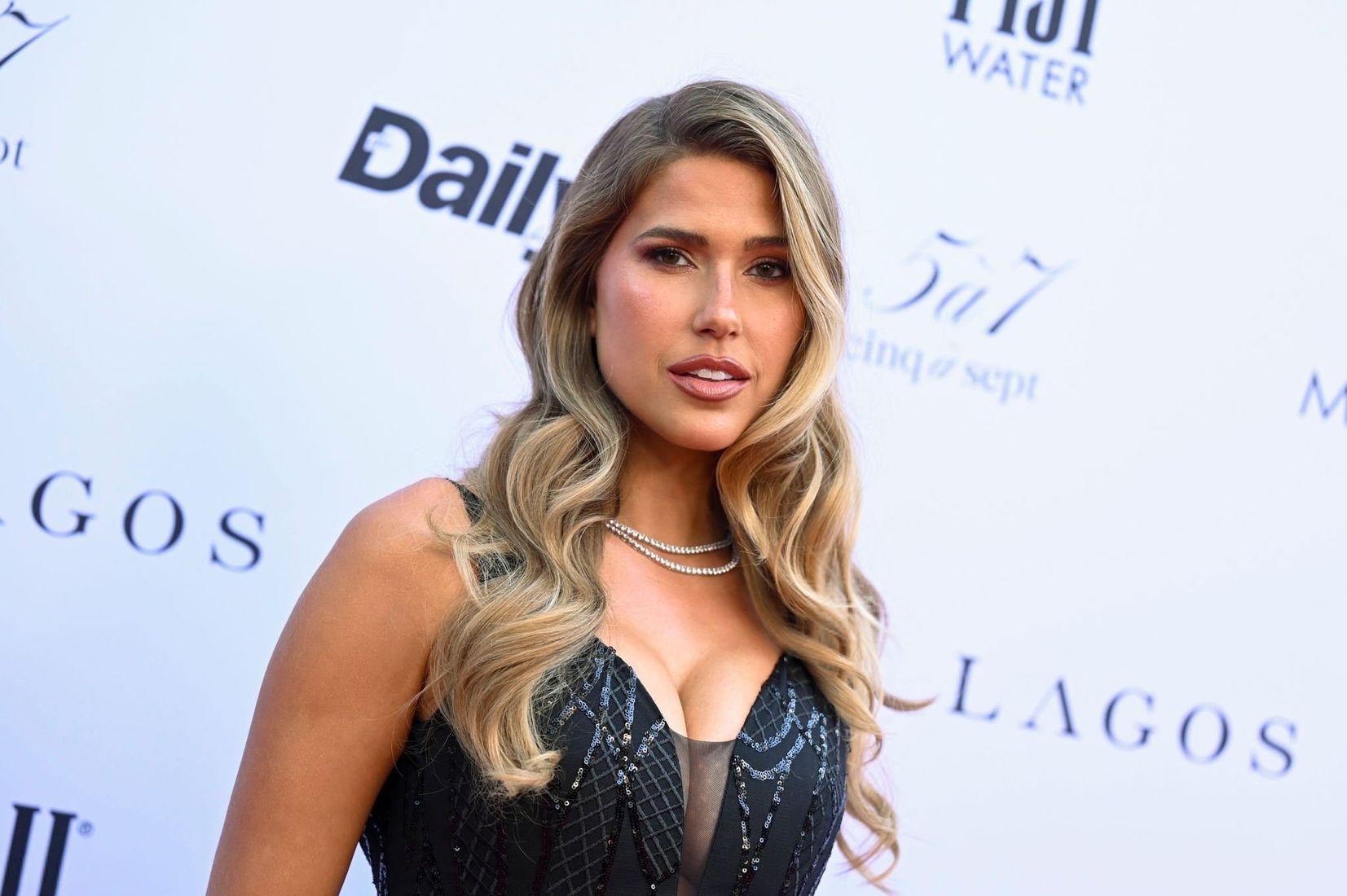 Kara Del Toro boobs