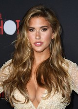 Kara Del Toro cleavage