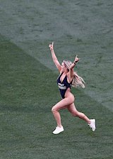 Kinsey Wolanski Champions League