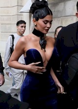 Kylie Jenner big boob cleavage