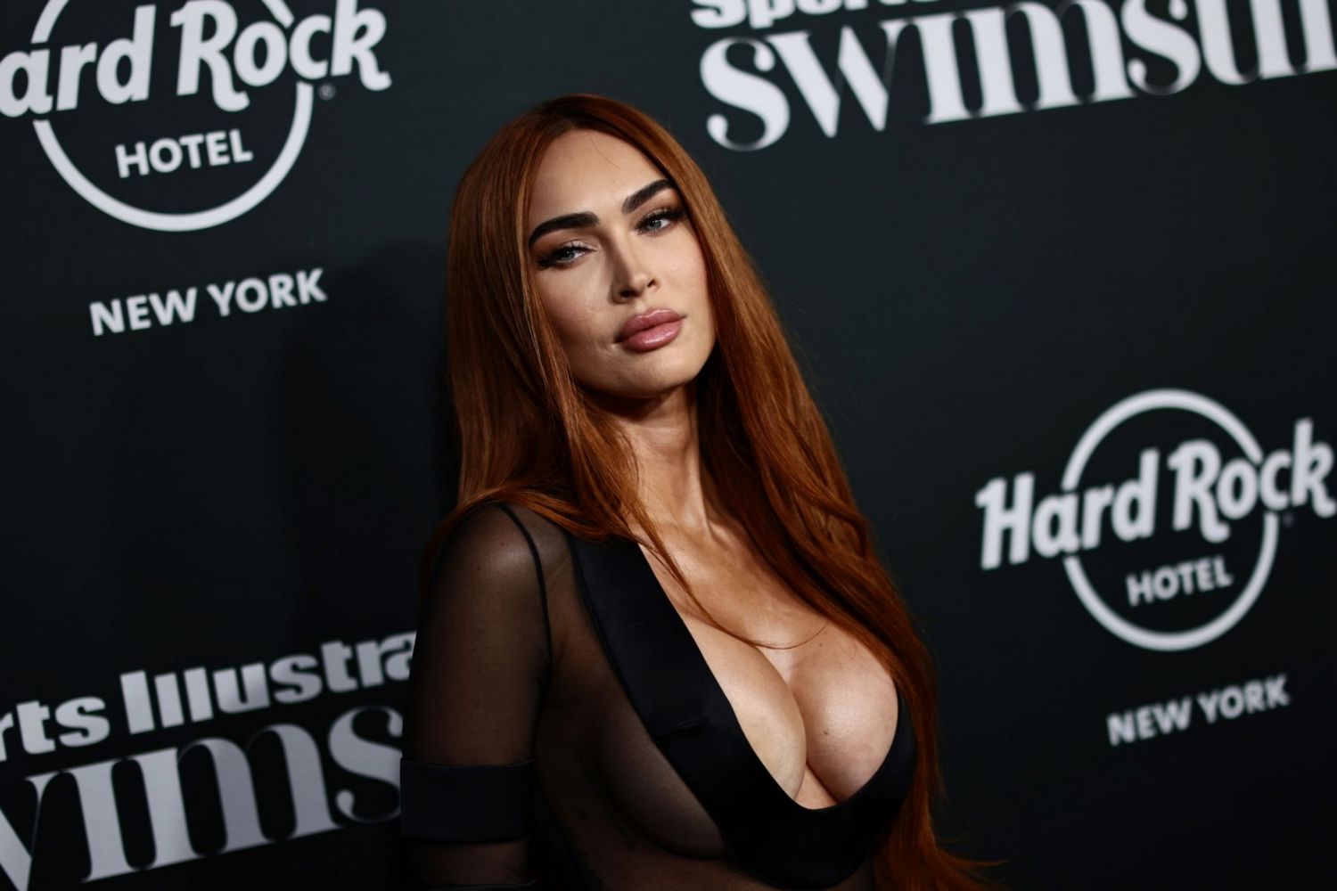 Megan Fox boobs