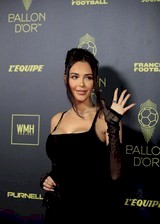 Nabilla Benattia big boobs