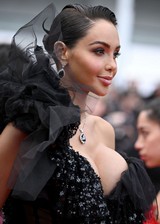 Nabilla Benattia boobs