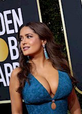 Salma Hayek Golden Globes cleavage