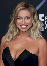 Stassi Schroeder cleavage