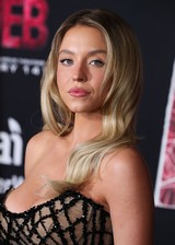 Sydney Sweeney boobs