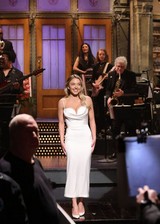 Sydney Sweeney boobs on SNL