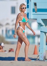 Tina Louise bikini body