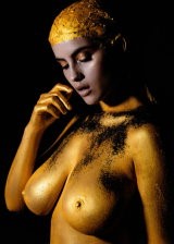 Judit Guerra Flashing Her Big Boobs In Topless Photoshoot