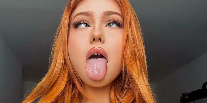 Pretty redhead ahegao