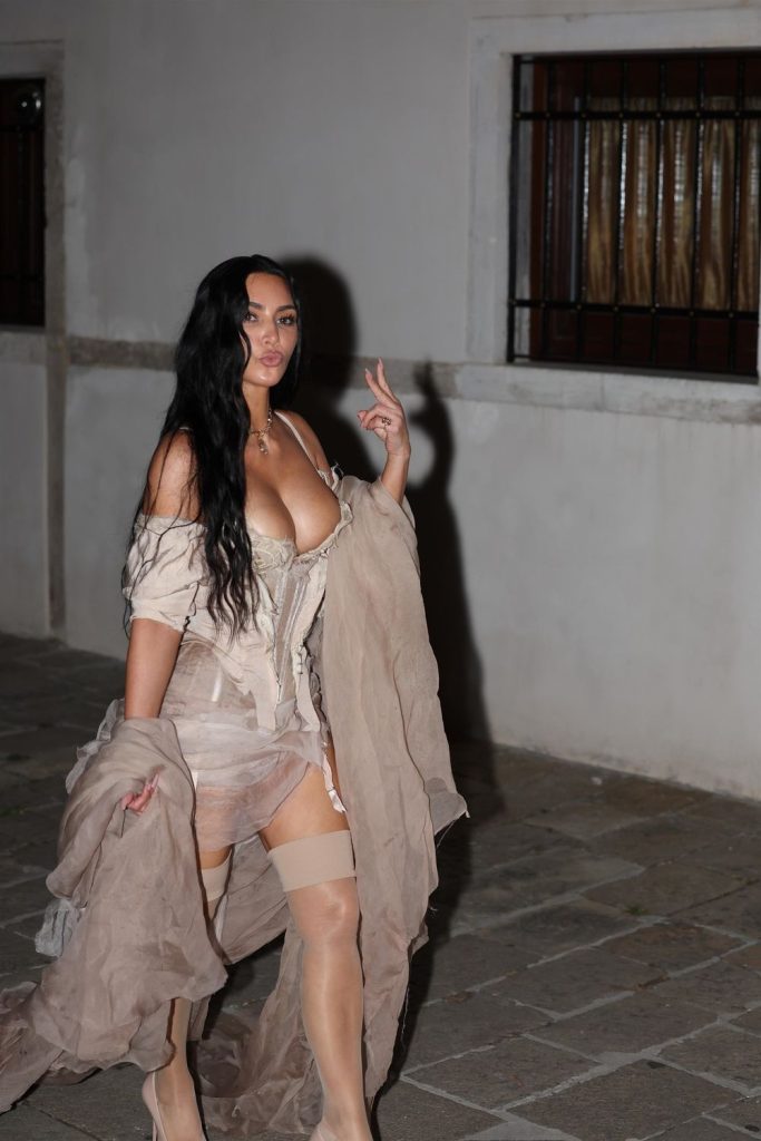 Kim Kardashian big boob cleavage in a corset while out in Venice