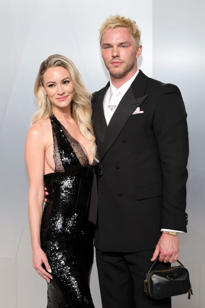 Man and woman on the red carpet #8